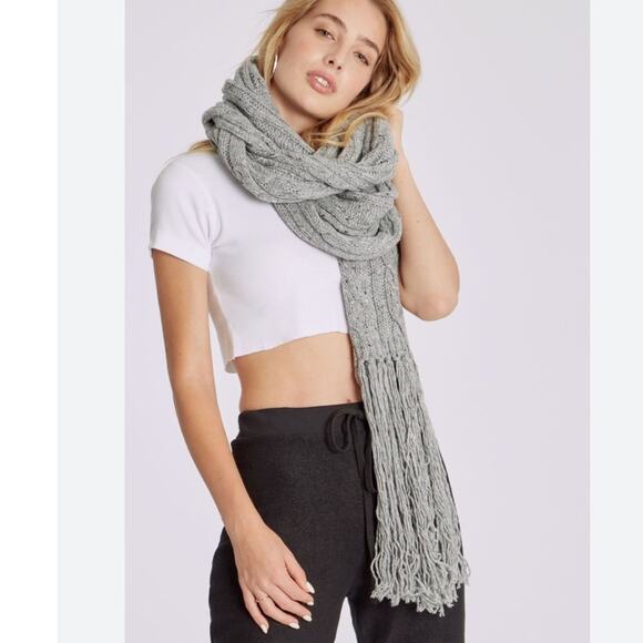 Wildfox Gray At Brunch Blanket Scarf - Picture 6 of 8